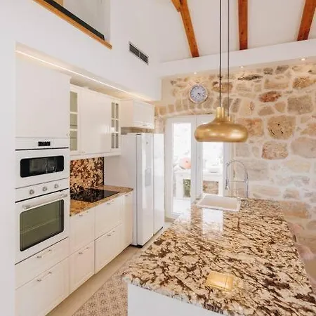 Si Dubrovnik *